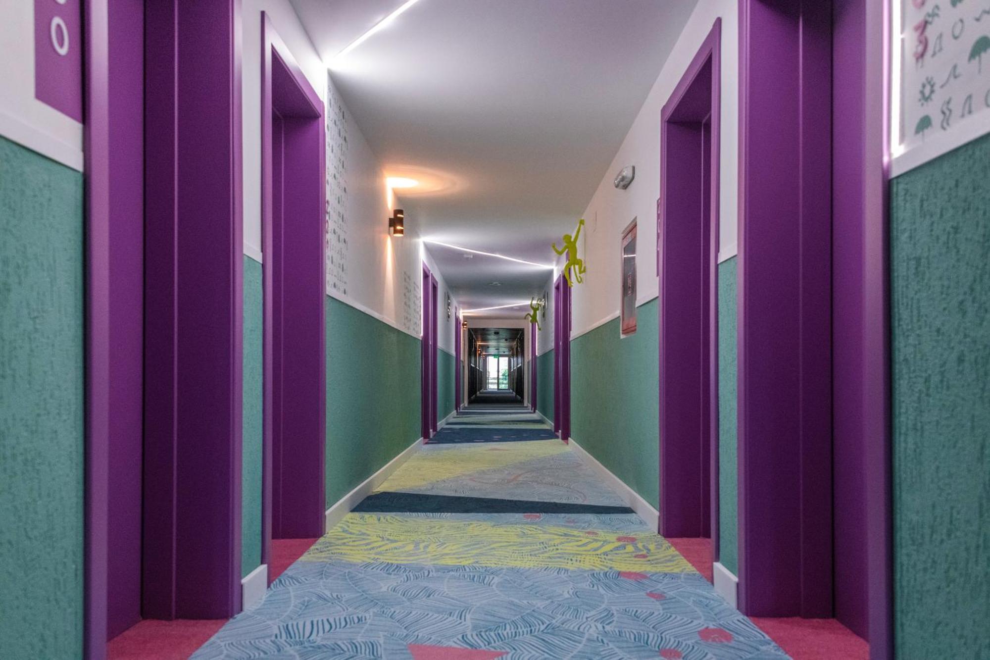 Hotel Ibis Styles Venus Exterior foto